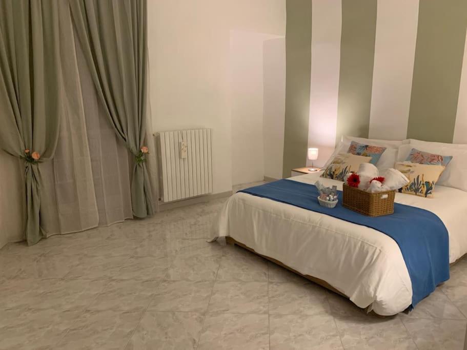 Casa - Torre Dell'Orologio Apartment คาโนซา ดิ พูเจลีย ภายนอก รูปภาพ